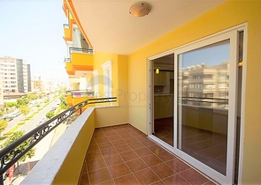 قريبة من البحر - شقة 2 غرفة وصالة - بسعر مناسب -مهموتلار /الانيا 