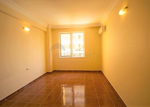 قريبة من البحر - شقة 2 غرفة وصالة - بسعر مناسب -مهموتلار /الانيا 