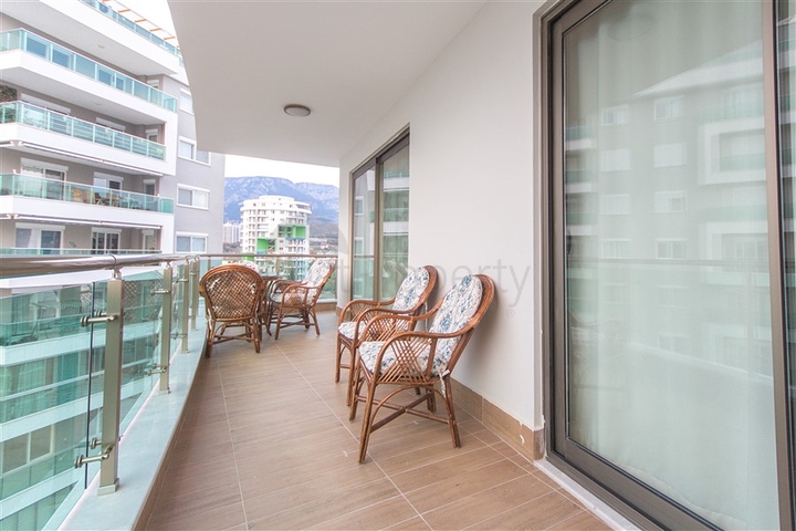 شقة مفروشة -مجمع بخدمات 5 نجوم - مهموتلار / الانيا 