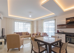 شقة مفروشة -مجمع بخدمات 5 نجوم - مهموتلار / الانيا 