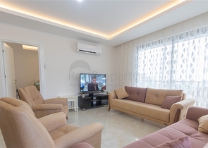 شقة مفروشة -مجمع بخدمات 5 نجوم - مهموتلار / الانيا 