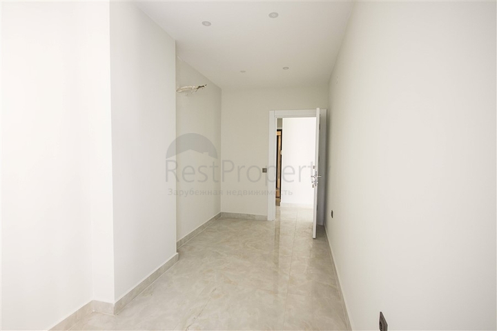 اول صف على البحر - شقة 2 غرفة وصالة - مجمع حديث -مهموتلار / الانيا 