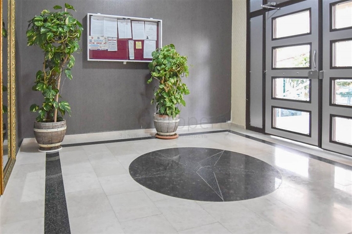 استديو انيق - ضمن مجمع سكني قريب من البحر - مهموتلار / الانيا 