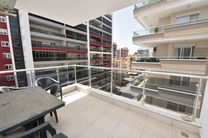 بسعر جيد جدا - شقة مفروشة 1+1 - قريبة من البحر- مهموتلار / الانيا 