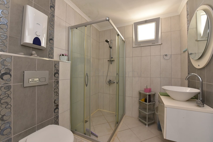 بسعر جيد جدا - شقة مفروشة 1+1 - قريبة من البحر- مهموتلار / الانيا 