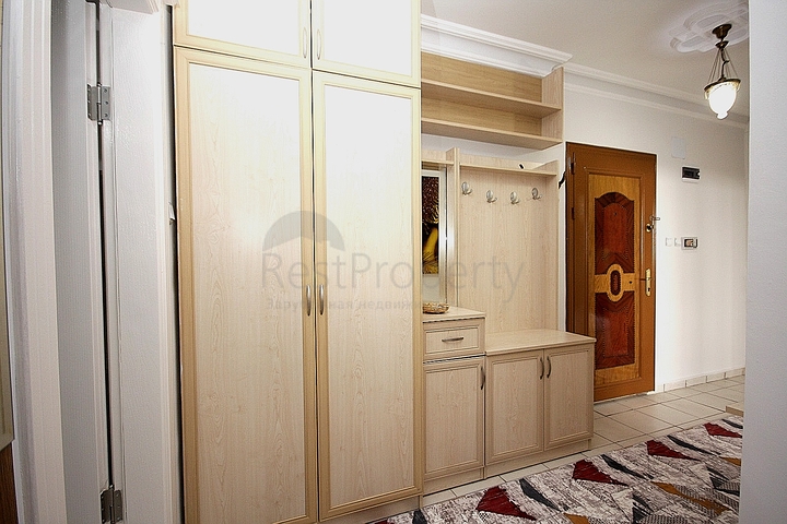 بسعر منافس - شقة غرفتين وصالة مؤثثة - في منطقة اوبا المركزية / الانيا 