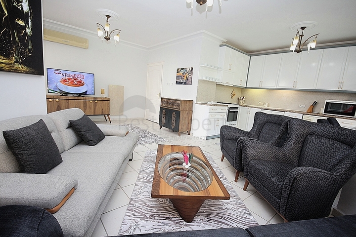 بسعر منافس - شقة غرفتين وصالة مؤثثة - في منطقة اوبا المركزية / الانيا 