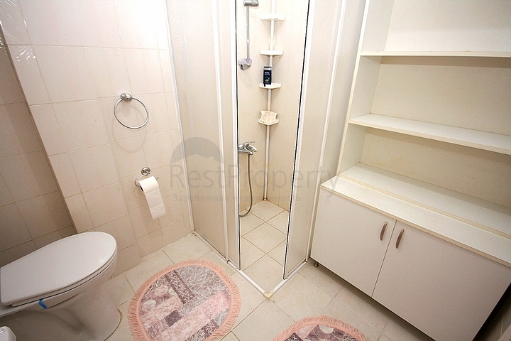 بسعر منافس - شقة غرفتين وصالة مؤثثة - في منطقة اوبا المركزية / الانيا 