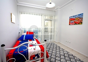 بسعر منافس - شقة غرفتين وصالة مؤثثة - في منطقة اوبا المركزية / الانيا 