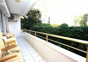 بسعر منافس - شقة غرفتين وصالة مؤثثة - في منطقة اوبا المركزية / الانيا 