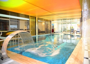 مجمع فاخر -شقة مفروشة 1+1 - منطقة مهموتلار / الانيا 