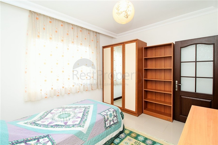 قريبة من البحر - شقة عائلية مفروشة 1+2 - على شارع باباروس - مهموتلار / الانيا 