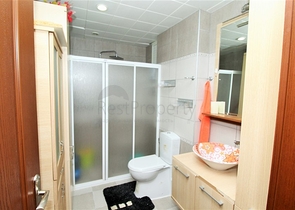 قريبة من البحر - شقة عائلية مفروشة 1+2 - على شارع باباروس - مهموتلار / الانيا 