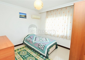 قريبة من البحر - شقة عائلية مفروشة 1+2 - على شارع باباروس - مهموتلار / الانيا 