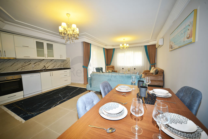 شقة عائلية مفروشة - ضمن مجمع سكني بجانب المشفى في اوبا / الانيا 