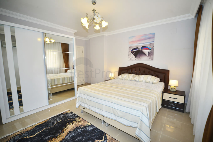 شقة عائلية مفروشة - ضمن مجمع سكني بجانب المشفى في اوبا / الانيا 