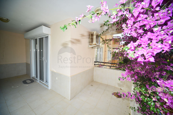 شقة عائلية مفروشة - ضمن مجمع سكني بجانب المشفى في اوبا / الانيا 