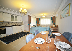 شقة عائلية مفروشة - ضمن مجمع سكني بجانب المشفى في اوبا / الانيا 