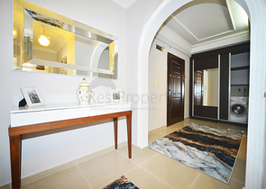 شقة عائلية مفروشة - ضمن مجمع سكني بجانب المشفى في اوبا / الانيا 