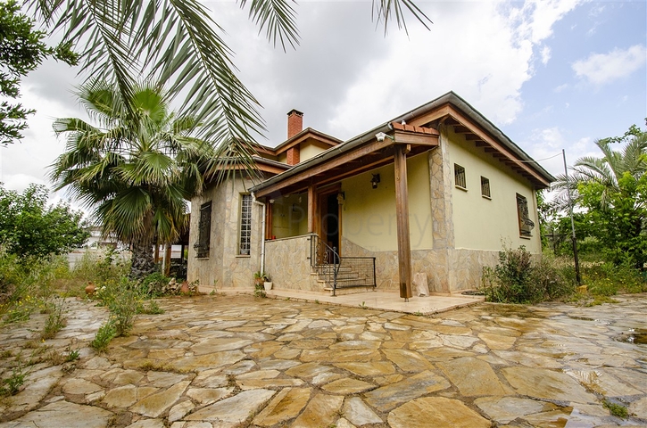 منزل ريفي من ثلاث غرف نوم في دوشيلم التي أنطاليا