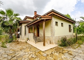 منزل ريفي من ثلاث غرف نوم في دوشيلم التي أنطاليا