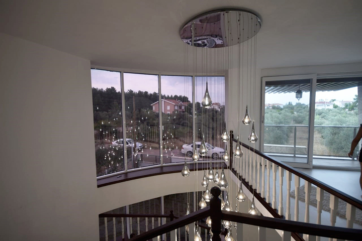 فيلا منفصلة 5 + 1 مع حمام سباحة في يشيلباهر أنطاليا