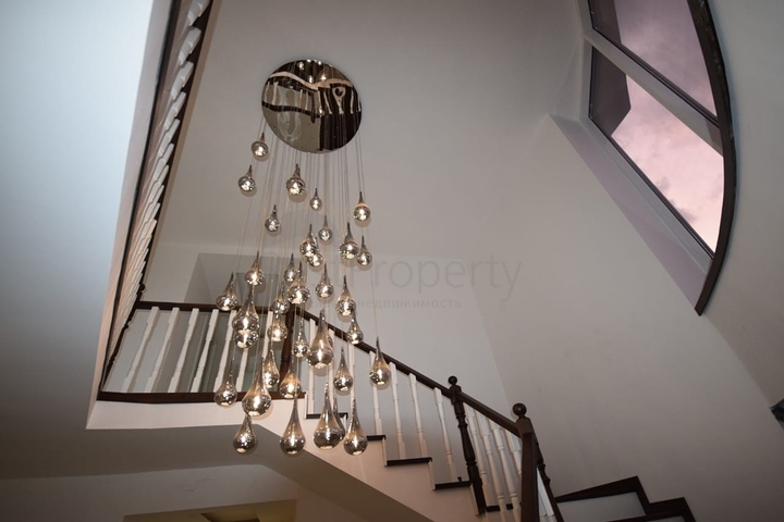 فيلا منفصلة 5 + 1 مع حمام سباحة في يشيلباهر أنطاليا