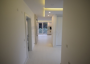 فيلا منفصلة 5 + 1 مع حمام سباحة في يشيلباهر أنطاليا