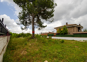 رخصة بناء أرض في منطقة دوشيميلتي