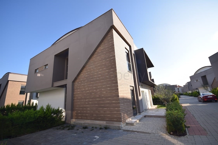 فلل في مجمع في منطقة دوشيالتي أنطاليا