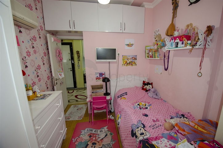 شقة 2 + 1 في منطقة ليمان كونيالتي 600 م على البحر