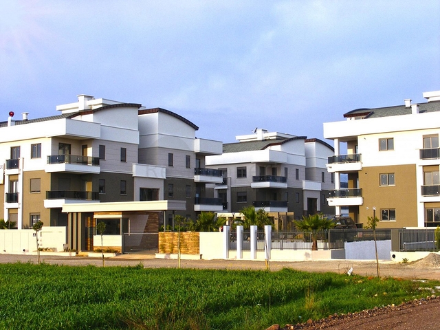 شقق فسيحة 3 + 1 في Altynkol Doshemealty