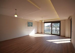 شقق فسيحة 3 + 1 في Altynkol Doshemealty