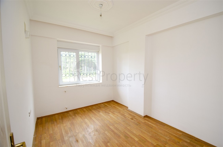 منزل خاص في غابة صنوبرية في دوشيمالتي أنطاليا