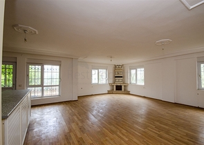 منزل خاص في غابة صنوبرية في دوشيمالتي أنطاليا