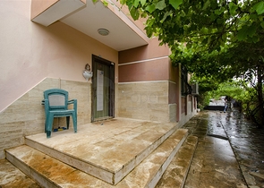 منزل خاص في غابة صنوبرية في دوشيمالتي أنطاليا