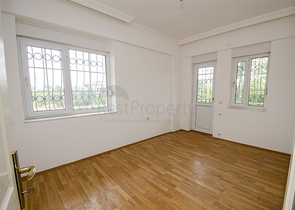 منزل خاص في غابة صنوبرية في دوشيمالتي أنطاليا