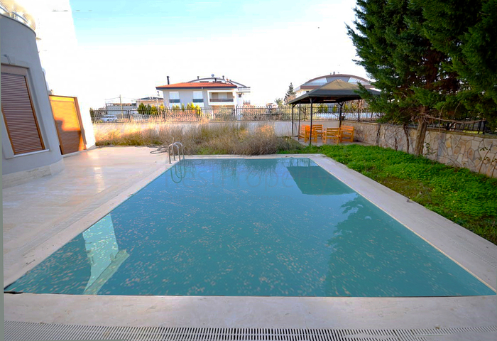 فيلا 4 + 1 في Yesilbahir Doshemealti أنطاليا