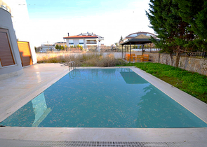 فيلا 4 + 1 في Yesilbahir Doshemealti أنطاليا