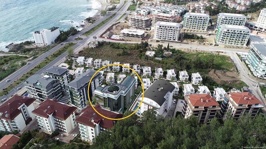 قريب من البحر - مجمع قيد الانشاء في كارجي جاك / الانيا 