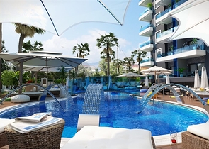 قريب من البحر - مجمع قيد الانشاء في كارجي جاك / الانيا 