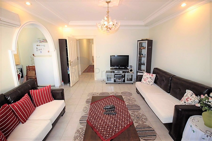 شقة مؤثثة من تصميم غرفتين وصالة - في اوبا / الانيا 