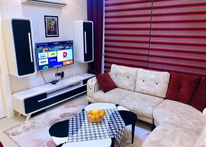 اطلالة بحر ساحرة - شقة مؤثثة فاخرة ضمن مجمع سكني راقي - مهموتلار / الانيا 