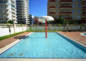 اطلالة بحر ساحرة - شقة مؤثثة فاخرة ضمن مجمع سكني راقي - مهموتلار / الانيا 