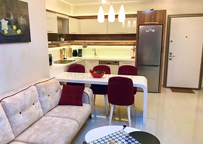 اطلالة بحر ساحرة - شقة مؤثثة فاخرة ضمن مجمع سكني راقي - مهموتلار / الانيا 