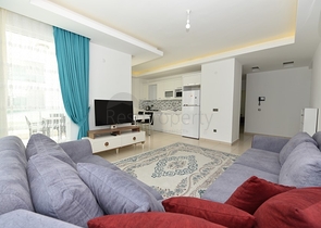 مجمع فاخر - شقة غرفتتين وصالة ضمن مجمع سكني - توسمور / الانيا 