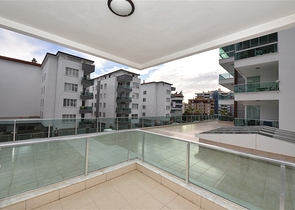 مجمع فاخر - شقة غرفتتين وصالة ضمن مجمع سكني - توسمور / الانيا 