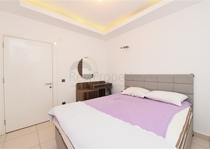 مجمع فاخر - شقة غرفتتين وصالة ضمن مجمع سكني - توسمور / الانيا 