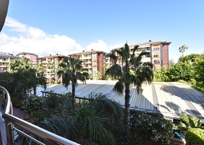 على البحر مباشرة - ضمن اشهر مجمعات الانيا - شقة 3 غرف وصالة فاخرة - الانيا 