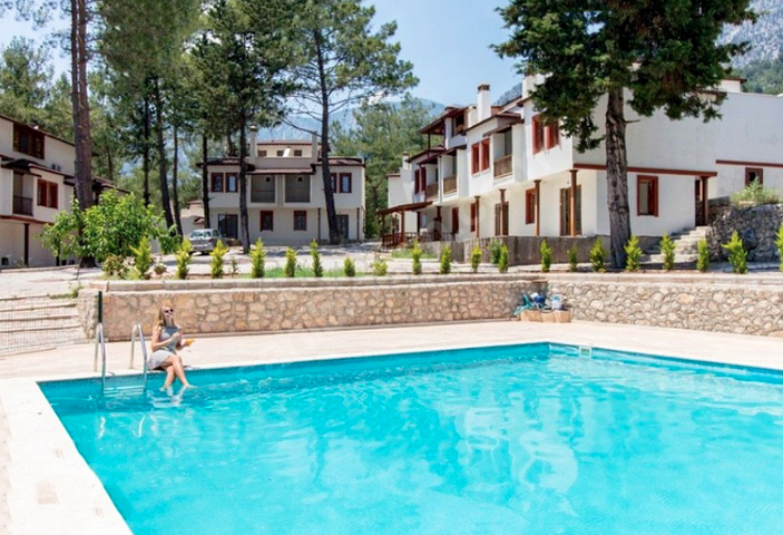 فيلا 2 + 1 في الجبال في Beicik Kemer